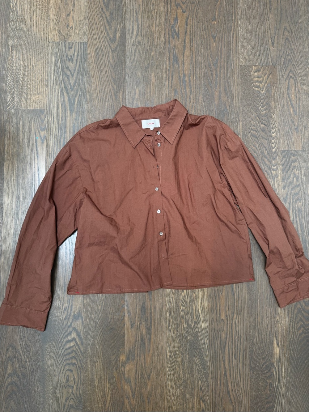 Xirena Cropped Button-Down Shirt in Rust Brown